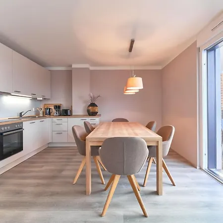 Hafenresidenz Waren 公寓 *