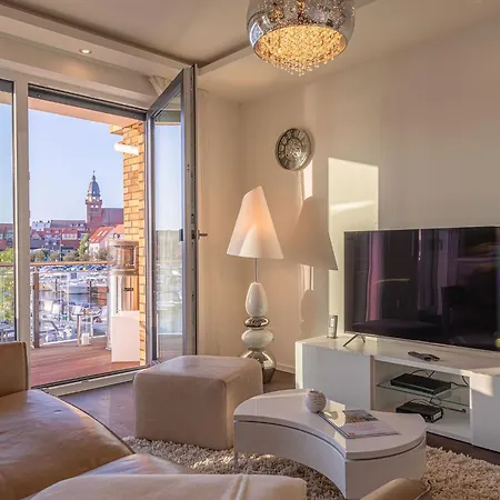 Hafenresidenz Waren 瓦伦