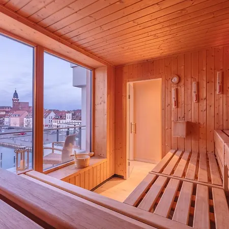 Hafenresidenz Waren 公寓 *